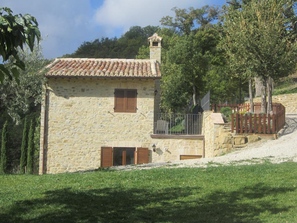 Agriturismo Paradiso 44 アッシジ エクステリア 写真