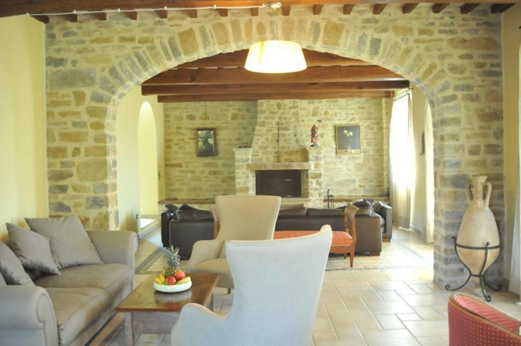 Agriturismo Paradiso 44 アッシジ エクステリア 写真