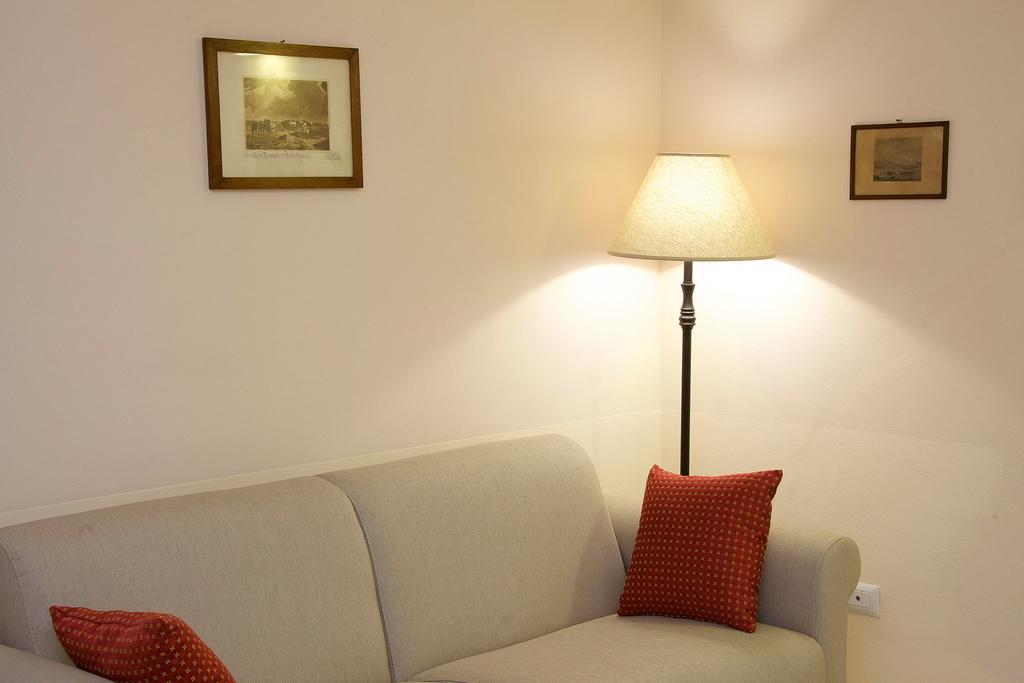 Agriturismo Paradiso 44 アッシジ エクステリア 写真