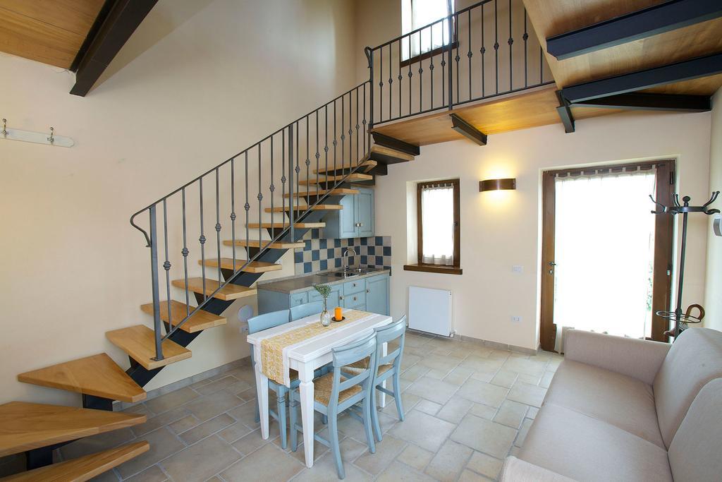 Agriturismo Paradiso 44 アッシジ エクステリア 写真
