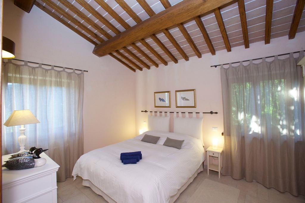 Agriturismo Paradiso 44 アッシジ エクステリア 写真