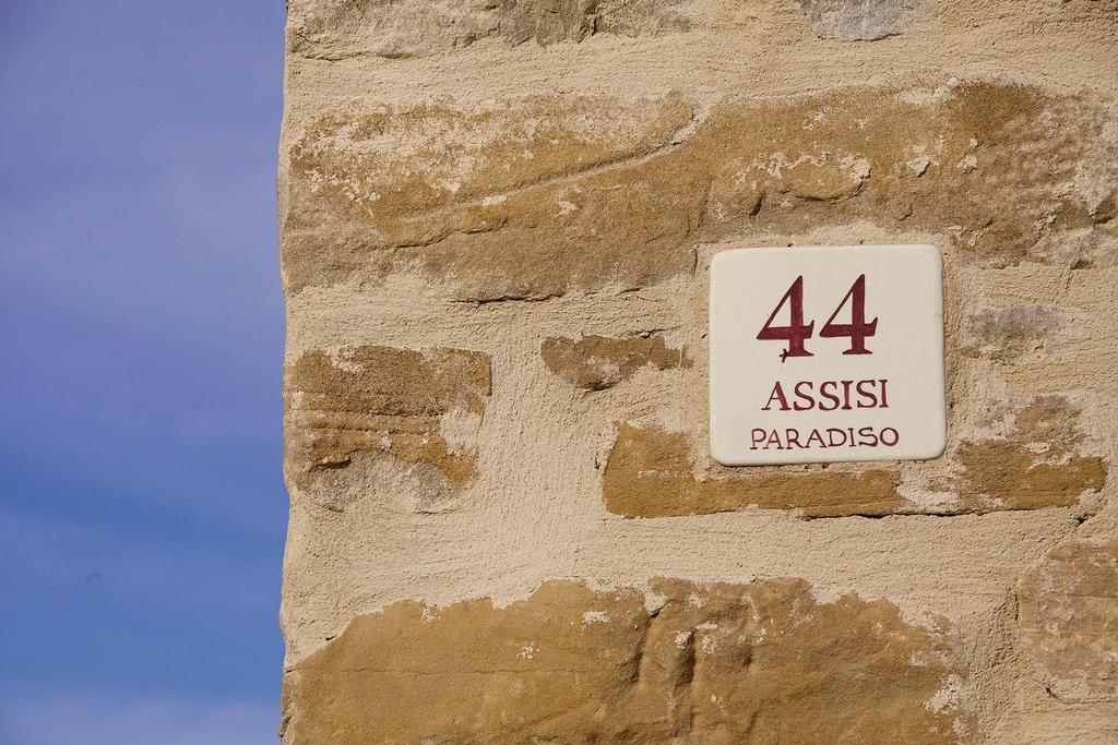Agriturismo Paradiso 44 アッシジ エクステリア 写真