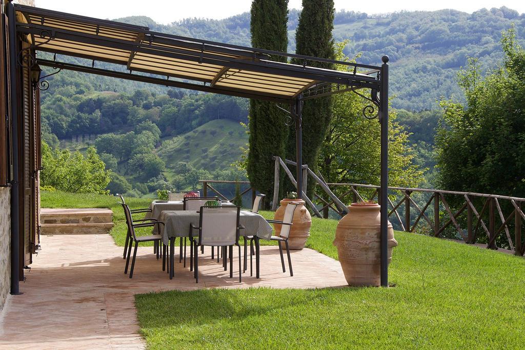 Agriturismo Paradiso 44 アッシジ エクステリア 写真