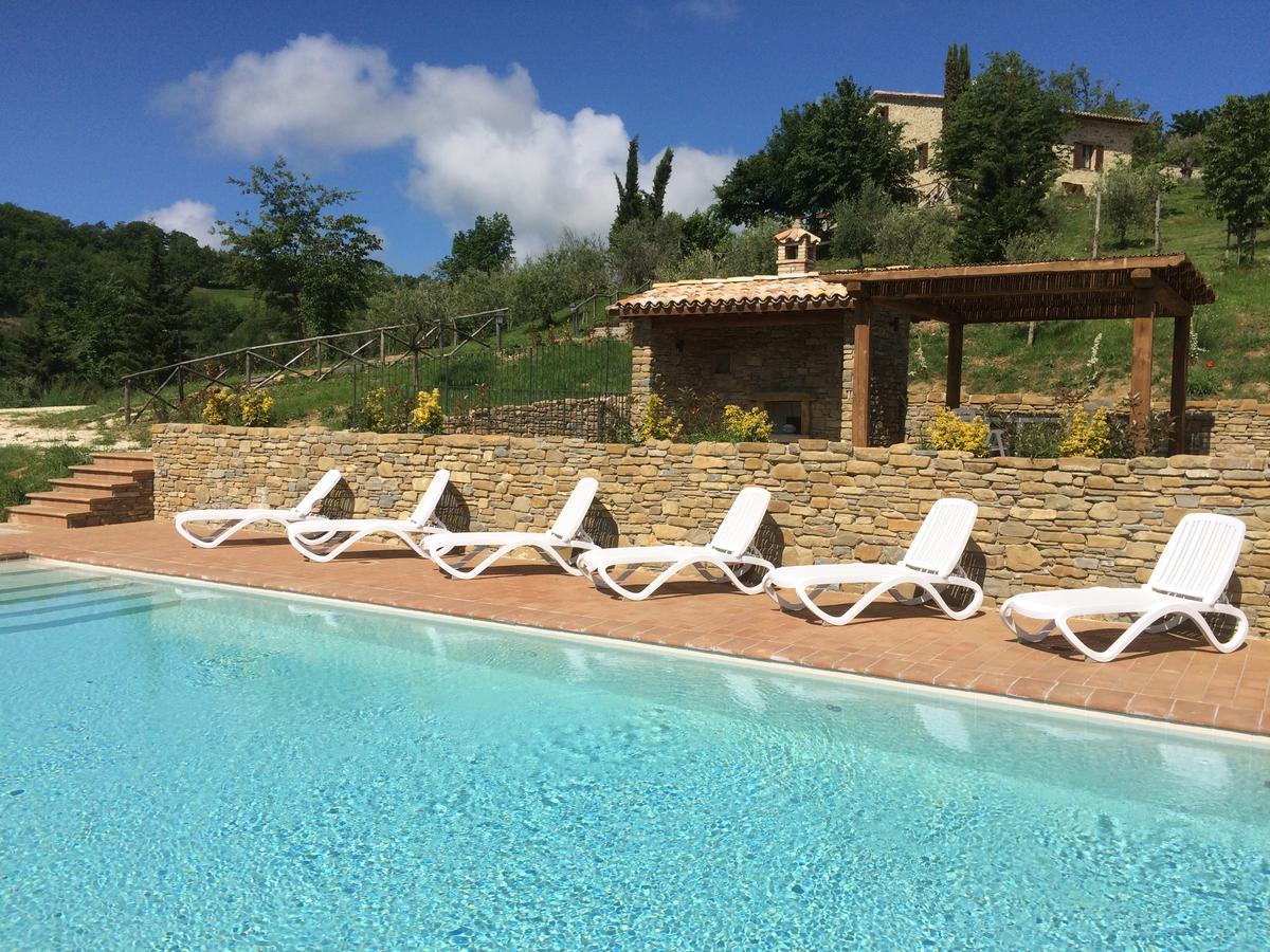 Agriturismo Paradiso 44 アッシジ エクステリア 写真